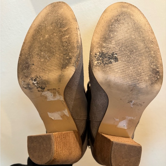 Carlos Santana suede booties - Size 8.5 - Picture 3 of 7